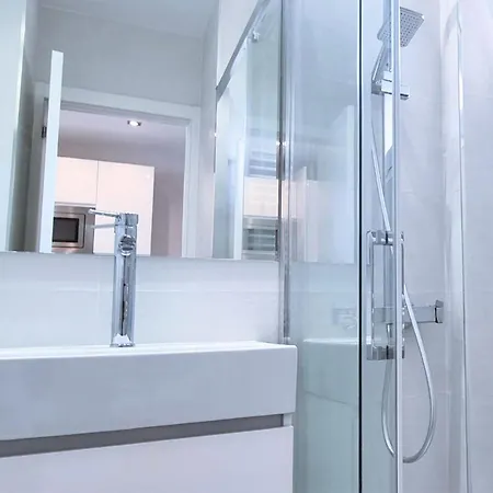 Cibeles Modern Sea Views Centre Ninth Floor Apartment Marbella